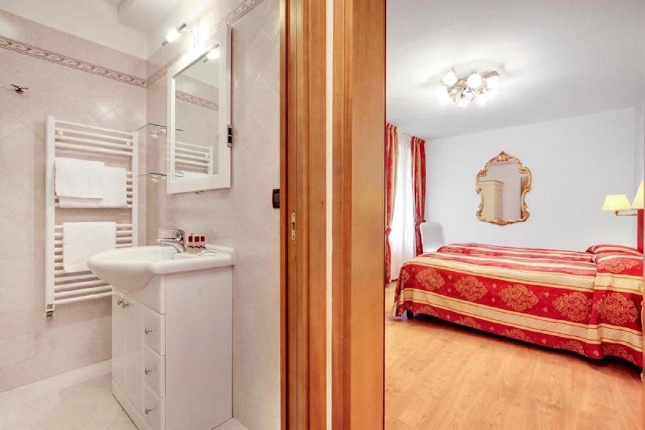 Heart Of Biennale Apartment Venice Exterior photo