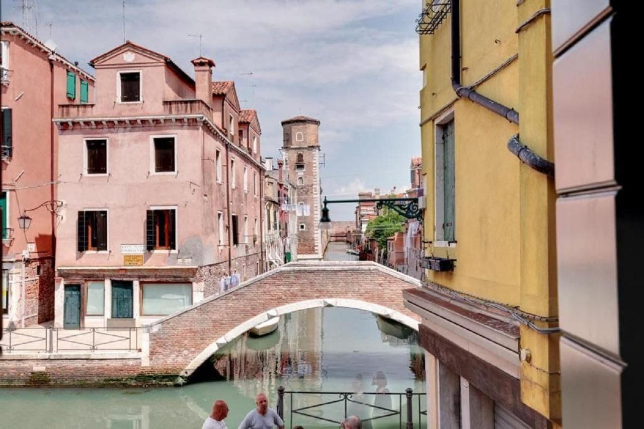 Heart Of Biennale Apartment Venice Exterior photo