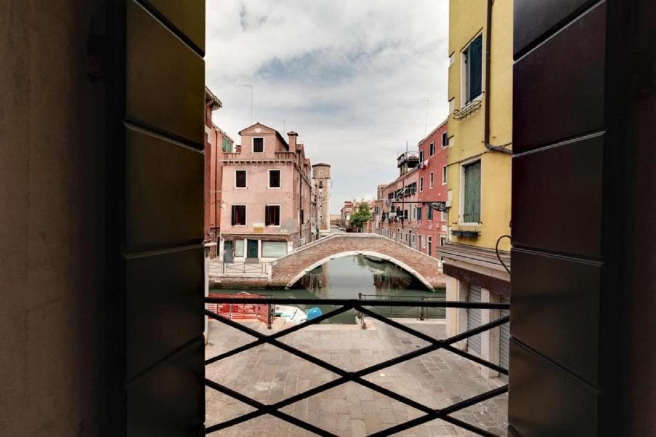 Heart Of Biennale Apartment Venice Exterior photo